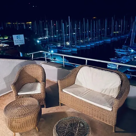 Appartement Akvaryum İçınde Teras Manzarali Dublex Daıre Fethiye