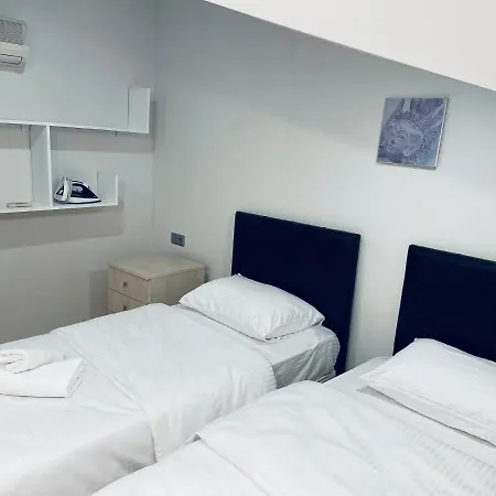 Akvaryum Icinde Teras Manzarali Dublex Daire Apartmán *